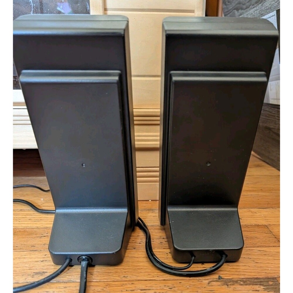 Logitech X-140 Computer Speakers Tested Working Excellent Condition - Picture 4 of 8